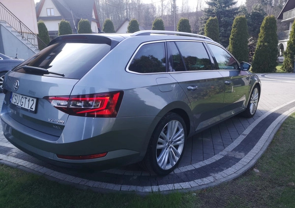 Skoda Superb cena 83500 przebieg: 183491, rok produkcji 2016 z Gubin małe 106